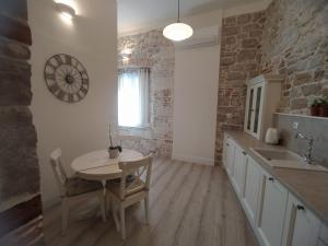 Apartment Antique Zadar - City Center