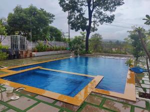 JenJon Karjat Resort - One BHK Premium Chalet with optional SWIMMING POOL
