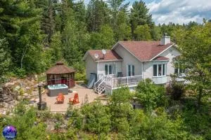 Chalet sur la Colline - SPA - Раудон