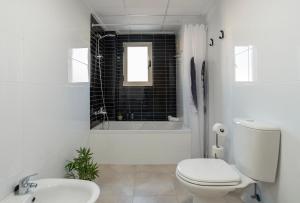 Nuevo y moderno apartamento con aire acondicionado - El Cid 4