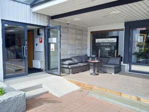 Ellivuori, Ellin Pooli2