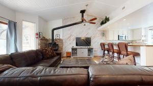 Forest Creek #15 condo