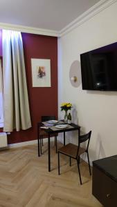 City Center Apartment "Dom Polski"