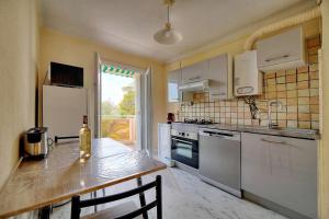 IMMOGROOM - Fully equipped - Terrace with sea view - AC