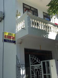 HT Homestay CAT BA
