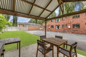 Eastern Beach Unit 1