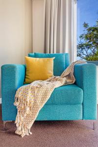 Seaview Resort Stay - King Studio with Tropical Pool
