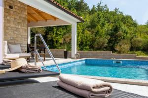 Villa El Istria Rabac- Private Pool & BBQ