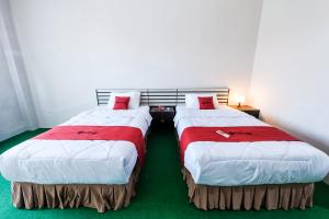 RedDoorz at Brother Homestay Kupang