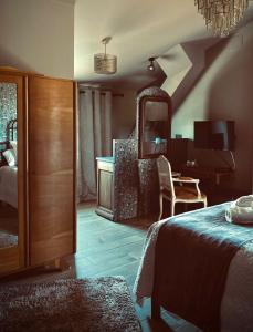 B&B / Chambres d'hotes Sous Les Pins gites et chambres d'hotes : photos des chambres