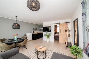 Amsterdam Beach Apartment 52