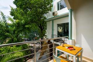 Hotel Laxman Jhula Regency