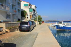 Apartment Zaglav 8144a