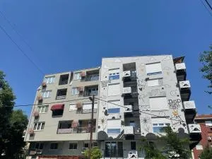 Ruzveltova 44 - Karpoš Dva