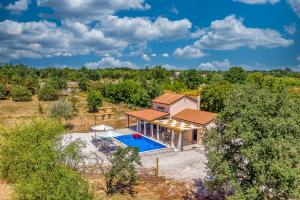 Holiday House Krase with Private Pool