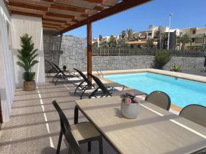 Villa Capri by Villalia