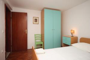 Apartments by the sea Drvenik Donja vala, Makarska - 6658