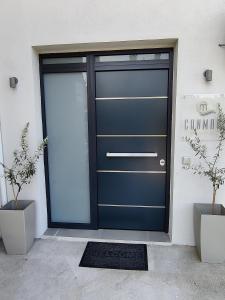 CONMARI LUXURY STUDIOS