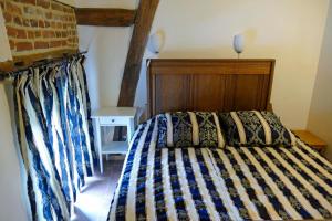 Apartments Cour dAix