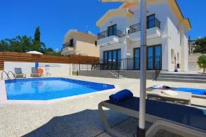 Villa Ernica - Kinousa