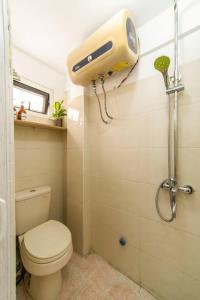 Holly HideAway-Cozy Nest -Balcony- City Center