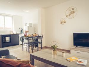 Appartements SUNSET Superbe appartement avec parking gratuit : photos des chambres