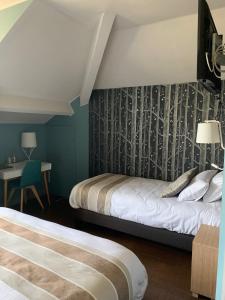 Hotels Logis Maison Gublin - Auberge du Lac : Chambre Triple
