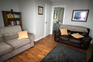 Mullarts Church Apartments - The Glencorp Apartment