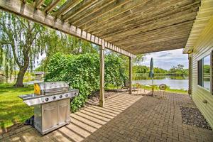 Rock River Access! Peaceful Horicon Studio