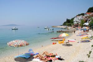 Apartments by the sea Zaostrog, Makarska - 6659 