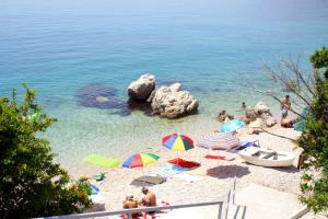 Apartments by the sea Zaostrog, Makarska - 6799