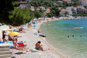 Apartments by the sea Podgora, Makarska - 6801 