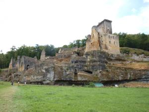 Maisons de vacances Cozy Cottage in Aquitaine with Private Swimming Pool : photos des chambres