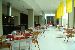 Keysby Lemon Tree Hotels, Kochi