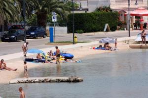 Apartments by the sea Rogoznica - 1087