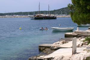 Apartments by the sea Rogoznica - 1115