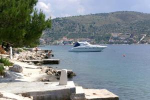 Apartments by the sea Rogoznica - 1115