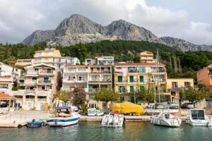 Apartments by the sea Podgora, Makarska - 11469 - Podgora