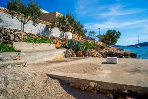 Apartments by the sea Zatoglav, Rogoznica - 11598