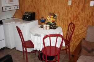 Double U Barr Ranch - Cowboy Cabin