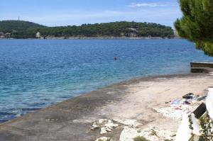 Apartments by the sea Rogoznica - 15566