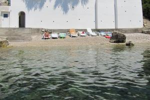 Apartments and rooms with a swimming pool Brist, Makarska - 15620 
