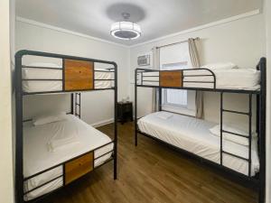 Bed in 4-Bed Mixed Dormitory Room room in The Northshore Hostel Maui