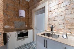 Tosca 2 PAX by costablancarent