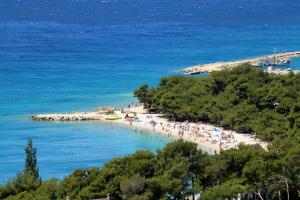 Apartments by the sea Promajna, Makarska - 17160