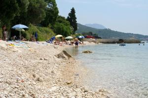 Apartments by the sea Zaostrog, Makarska - 2637