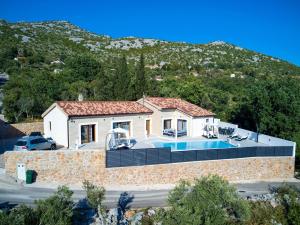 Villa in Starigrad with heated pool