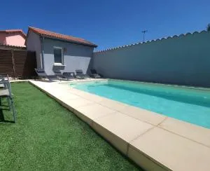 Maison individuelle avec sa piscine privée - 热尔扎