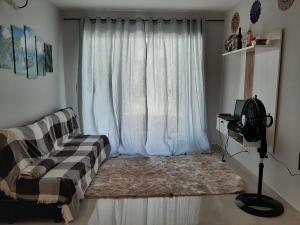 Casa com piscina a 500m da praia