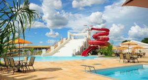 Caldas Novas Lacqua Di Roma IV - 2 banheiros e cozinha, piscina 24 horas